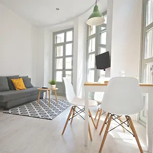 Malagaurbanrooms - City View Malaga